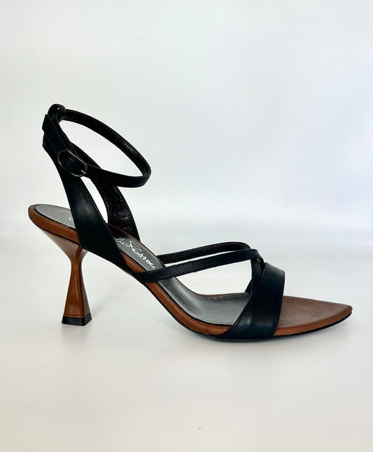 26007 VELA NERO